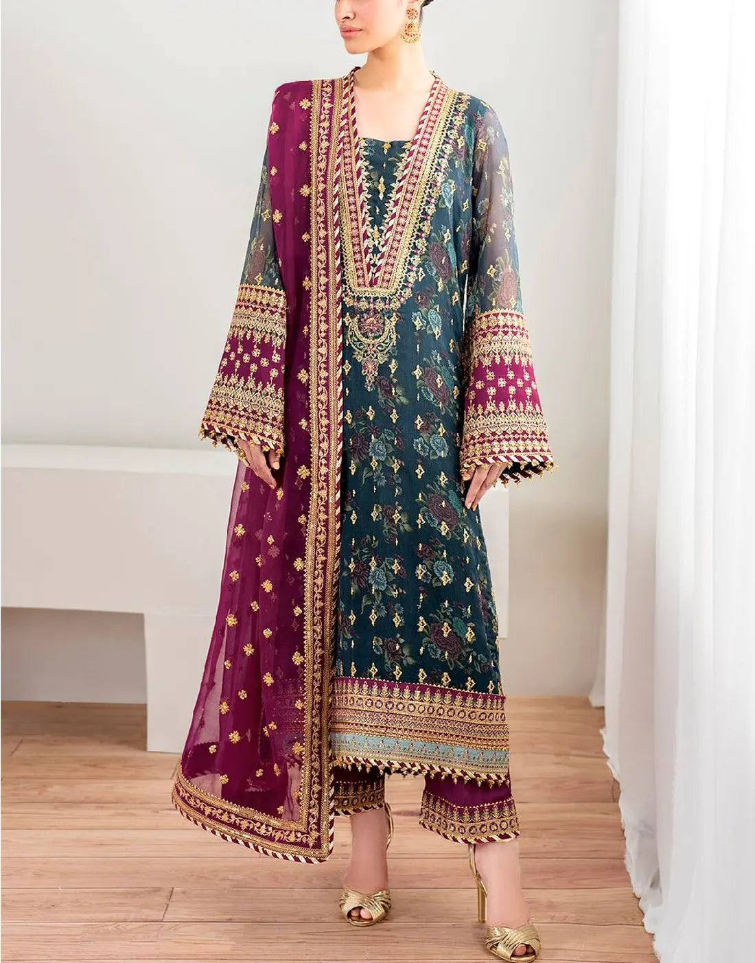 Luxury Embroidered Self-Print Teal Green Chiffon Wedding Dress for Brides & Events